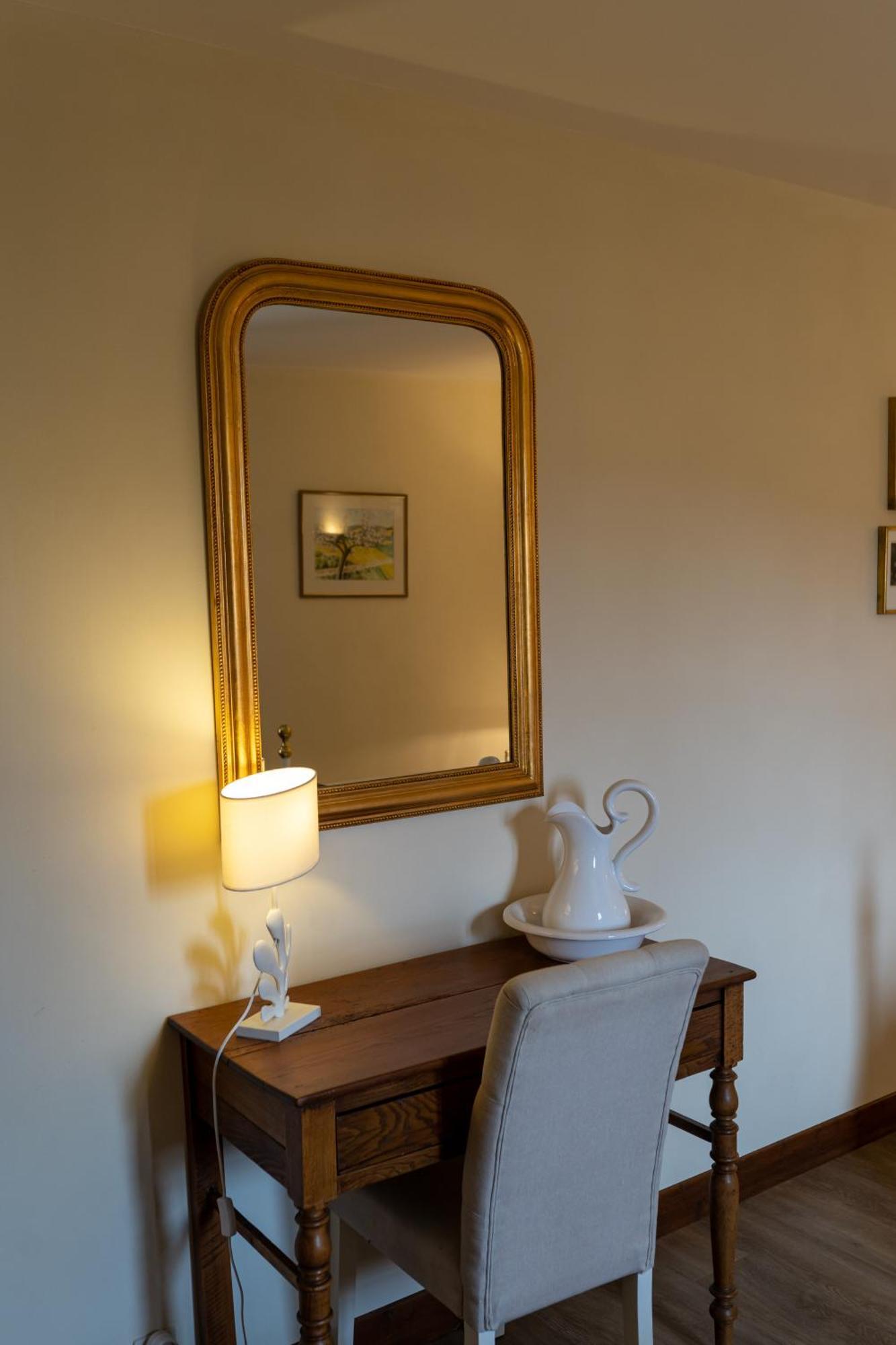 Chateau De Ribourdin Chevannes  エクステリア 写真